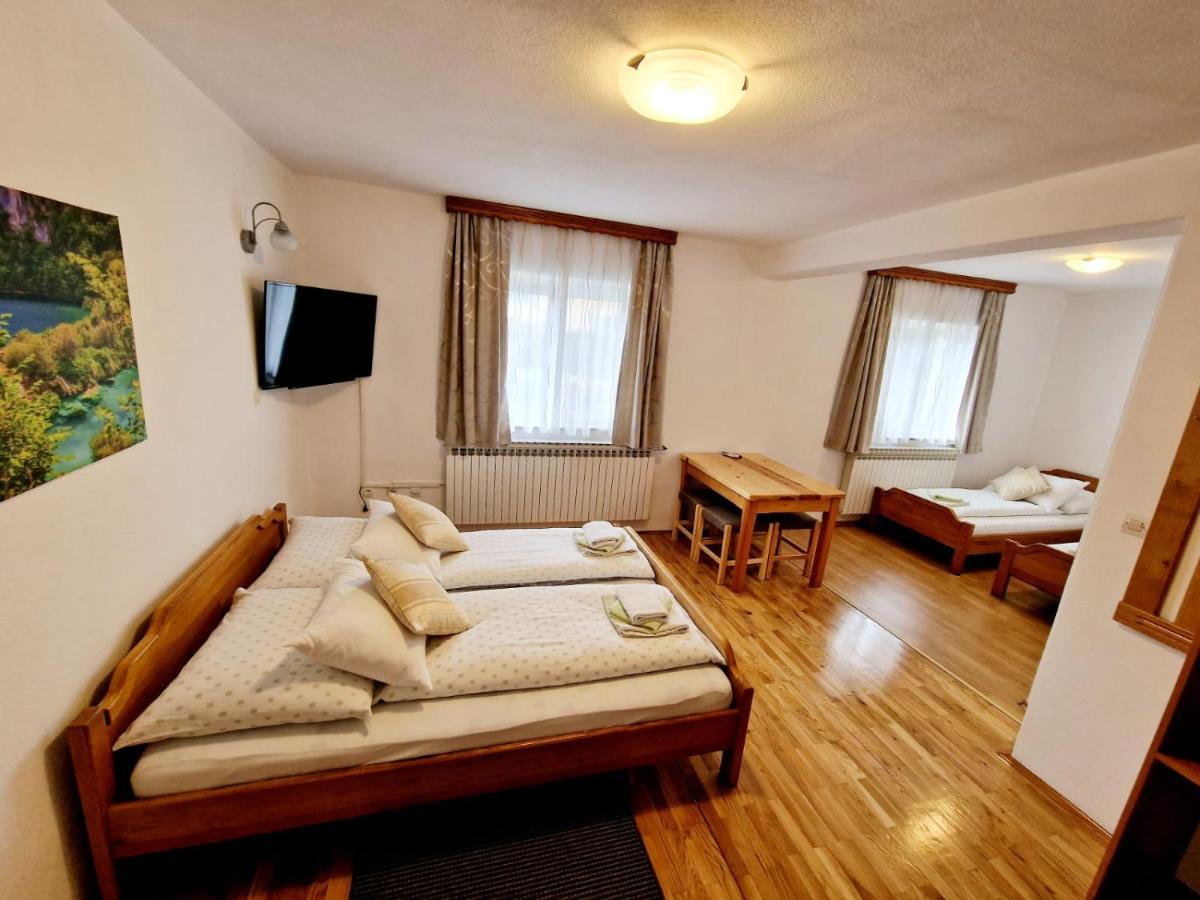 House Ana Bed & Breakfast Plitvicka Jezera Exterior photo